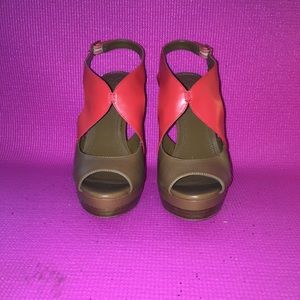 Jessica Simpson Platforms